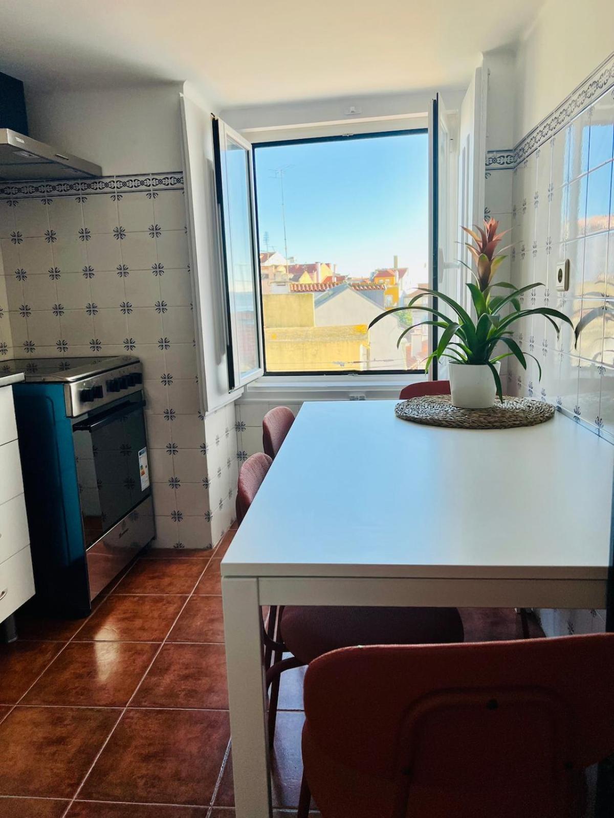 Apartamento Cozy Near Bairro Alto *